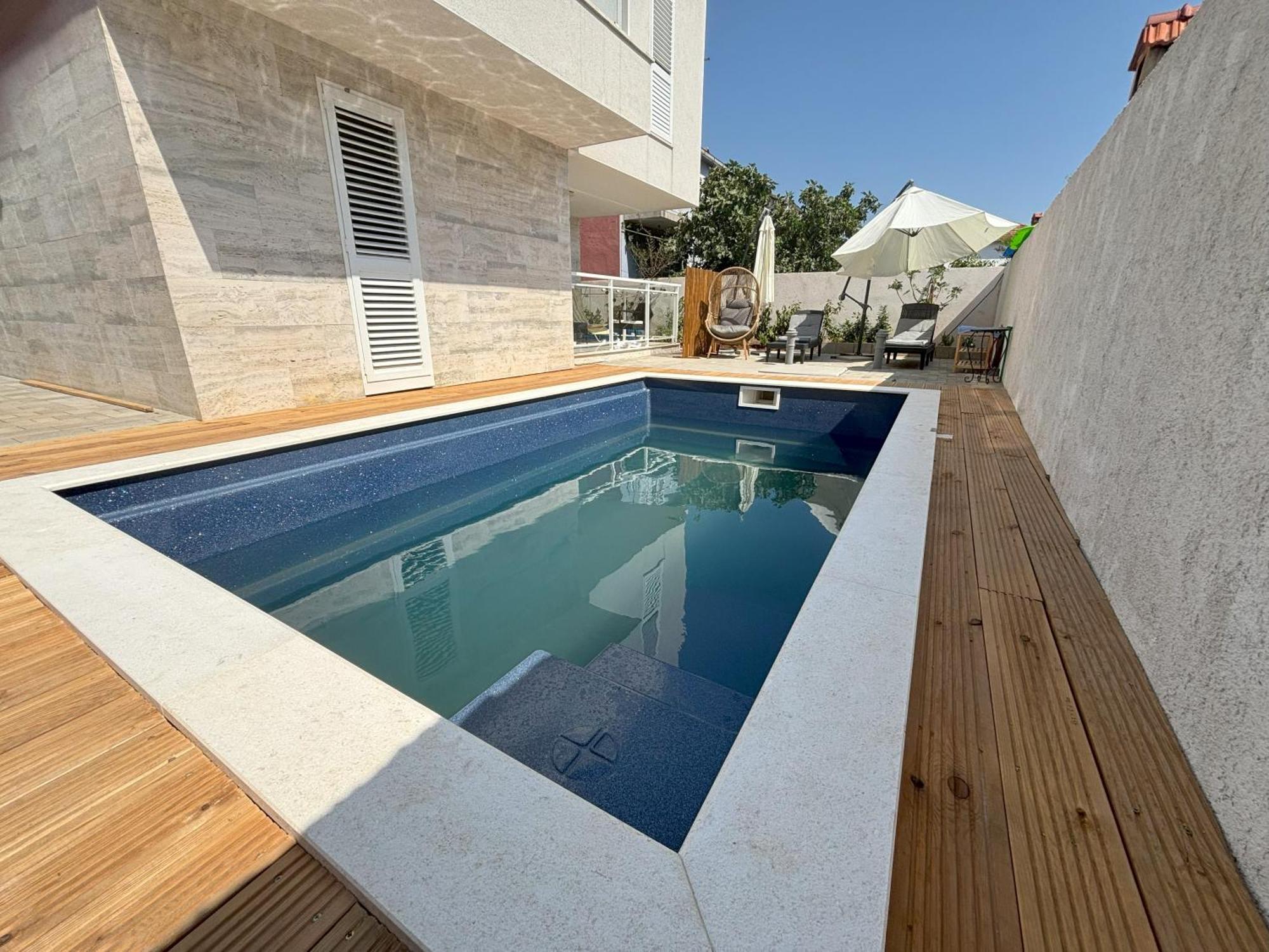 Vila Regina Apartment Regina With Swimming Pool يزيرا المظهر الخارجي الصورة