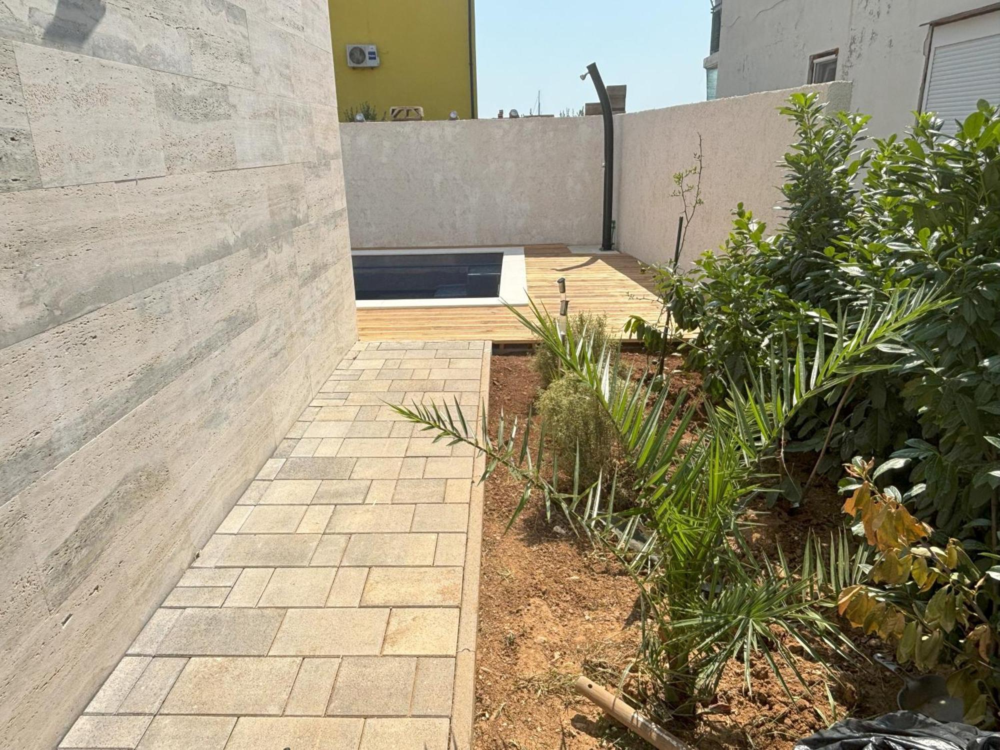 Vila Regina Apartment Regina With Swimming Pool يزيرا المظهر الخارجي الصورة