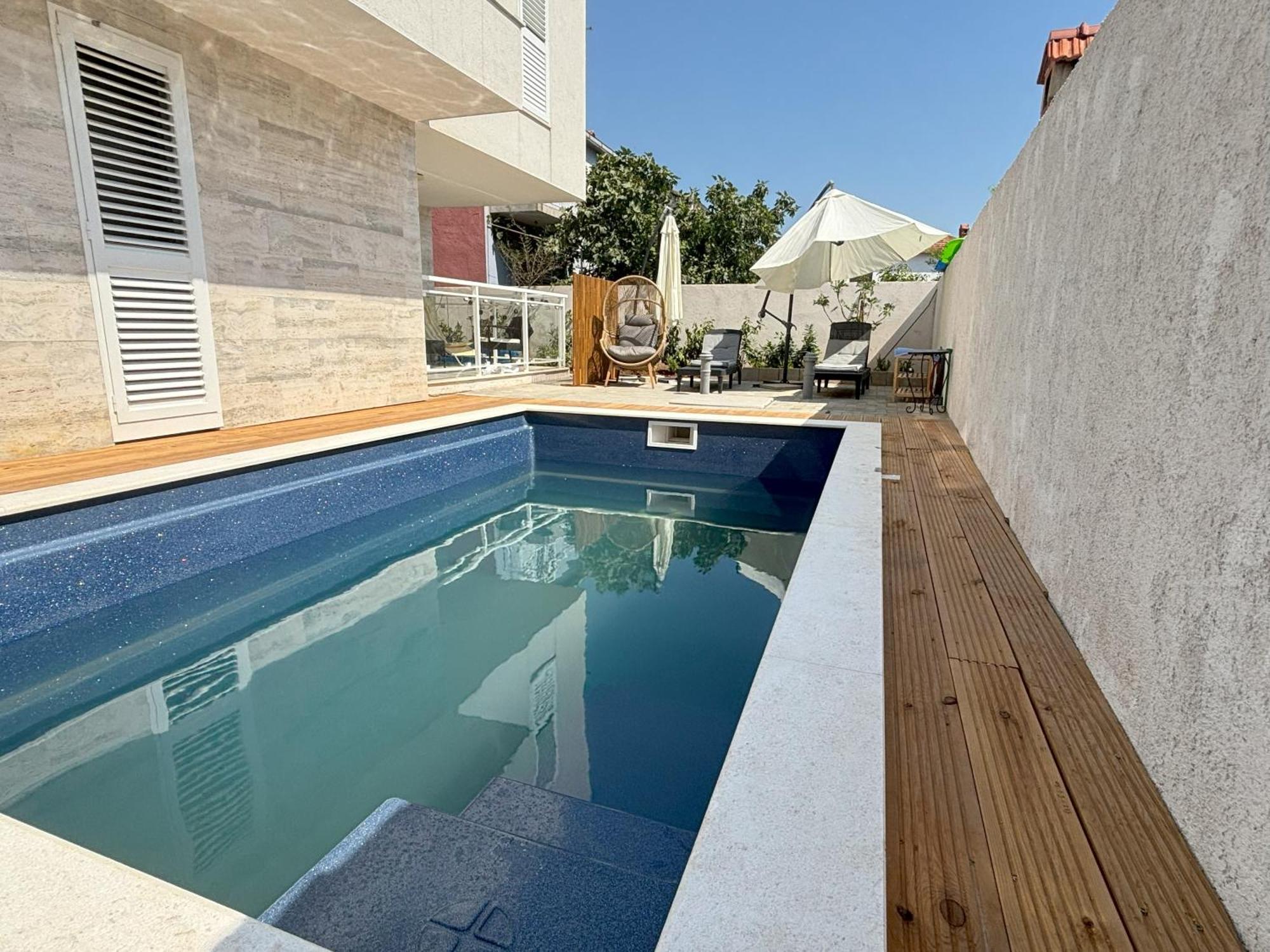 Vila Regina Apartment Regina With Swimming Pool يزيرا المظهر الخارجي الصورة